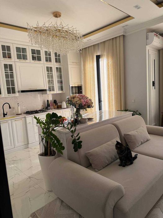 Продаётся огромная 2х комнатная квартира в ЖК MUXTASHAM