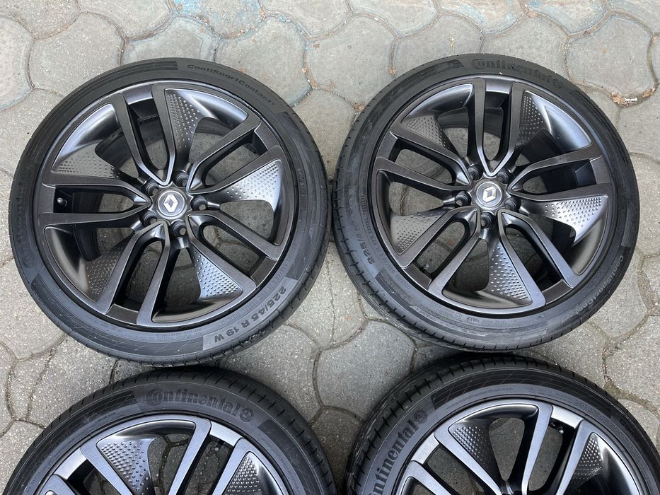 Jante aliaj 5x114.3mm, anvelope vara 225/45 R19 Renault Kadjar, Captur, Koleos, Nissan