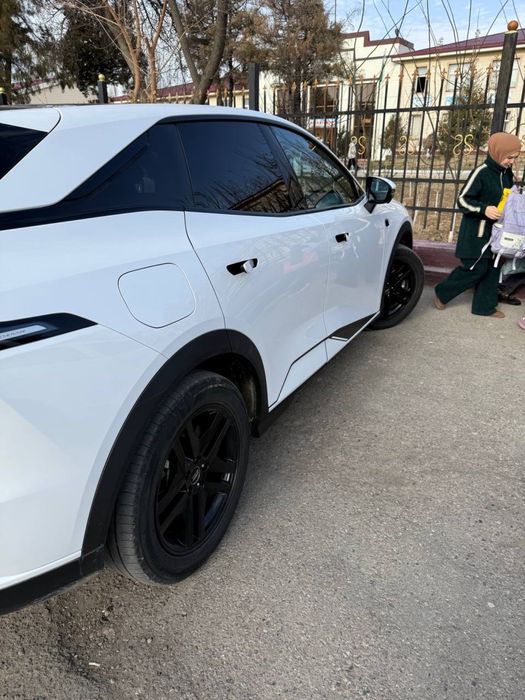 Changan Depal s07 sotiladi