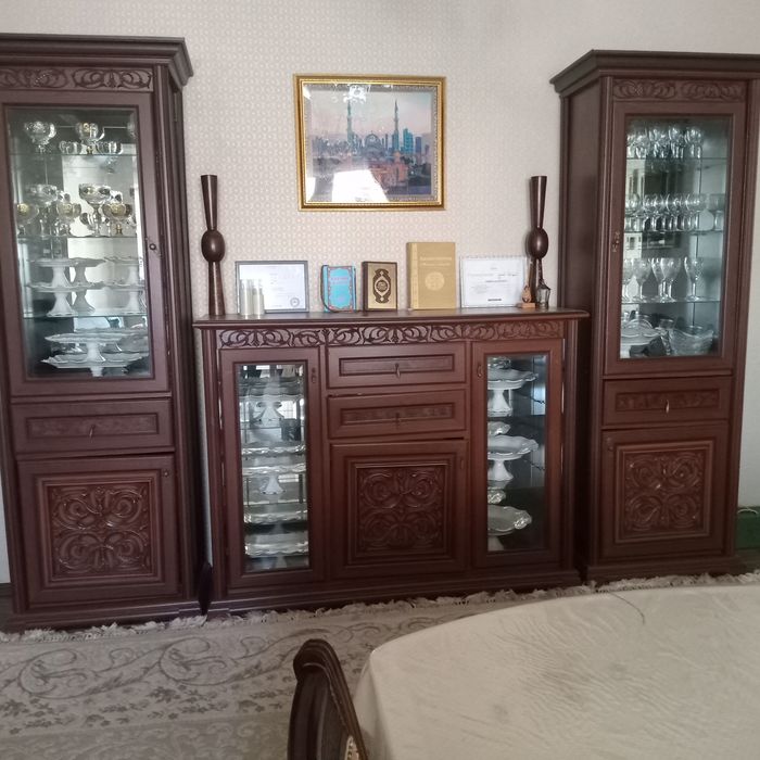 Спальный гарнитур