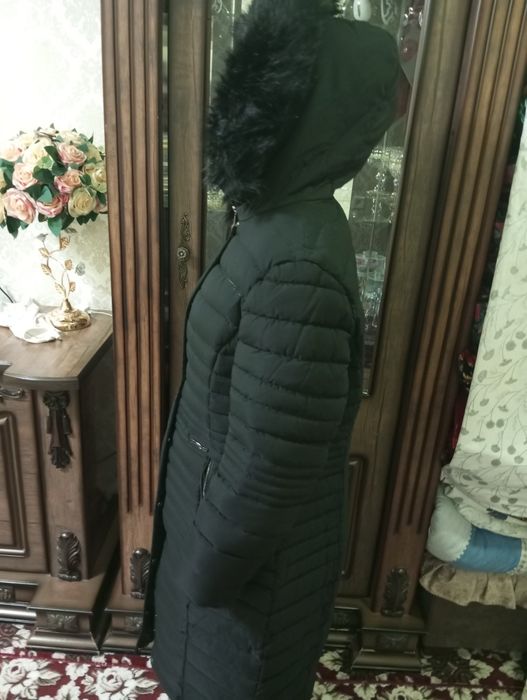 Женская куртка пуховик в хорошем состоянии и качестве