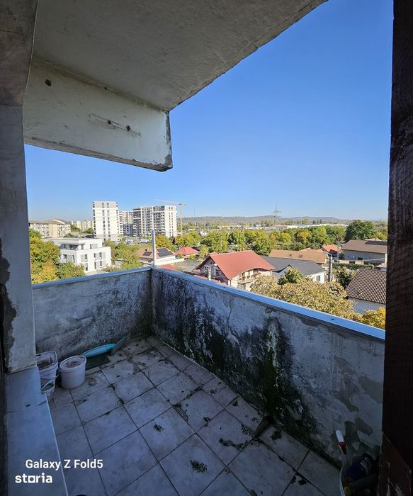 Apartament 2 camere – semidecomandat, Nufărul •