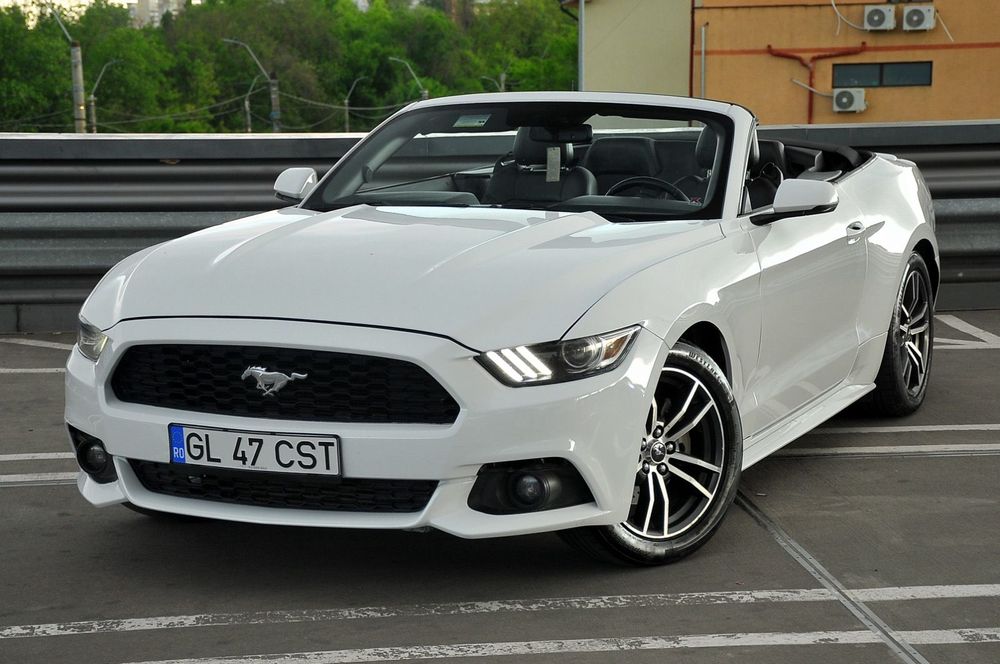 Ford Mustang Proprietar de 3 ani