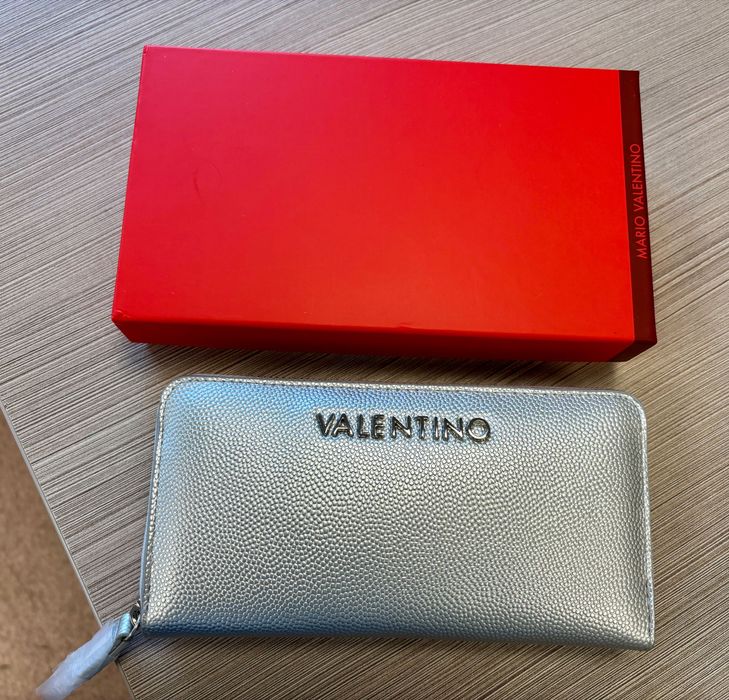 портфейл Valentino