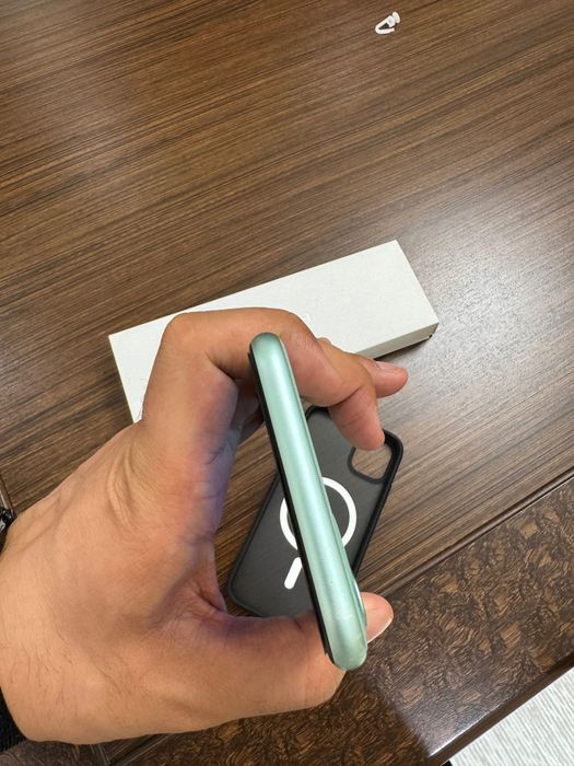 Apple Iphone 11, 64Гб - продаю свой телефон