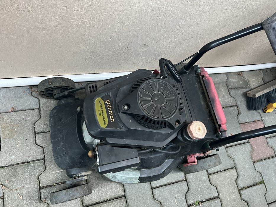 Masiini de tuns gazon cu garantie PARKSIDE