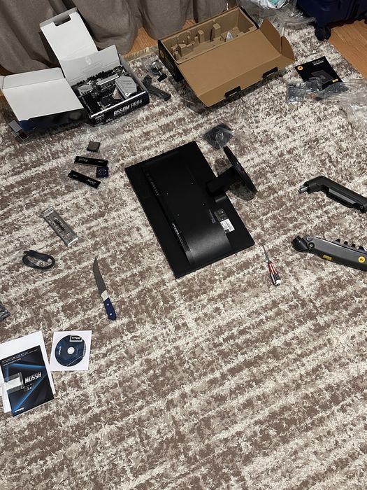 Ryzen 7 5700x продам