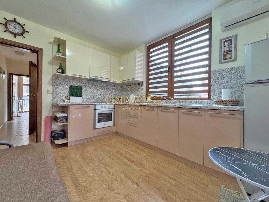 Продава се Тристаен апартамент в к.к. Слънчев бряг - 87 кв.м за 674 €/кв.м - Снимка #2