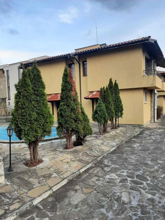 Дава се под наем Къща в Бургас, Сарафово - 101 кв.м за 510 € - Снимка #3