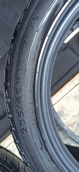 Шины nokian hakkapeliitta 215/50/17, 235/45/17