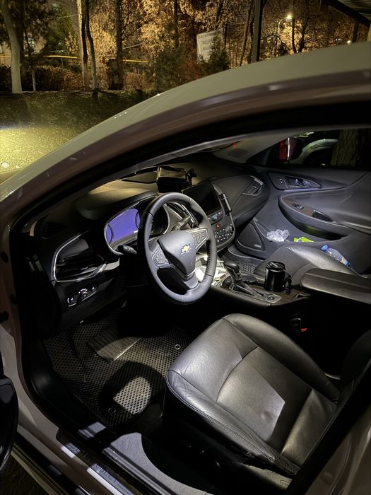 Продаю свою malibu 2