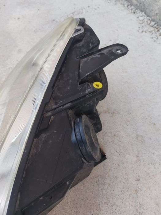 Фарове Форд Цмакс