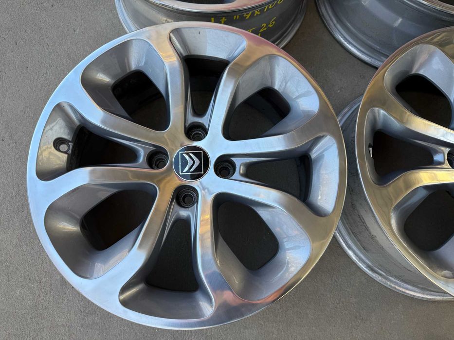 4 бр. оригинални алуминиеви джанти Citroen 17" 4x108 ф65.1, ET26, 7J