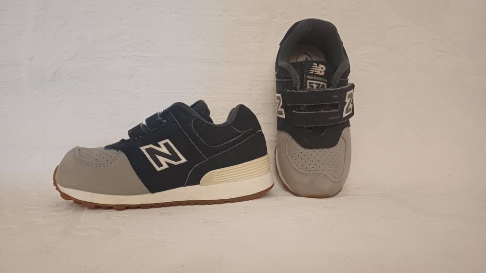 Pantofi New Balance, unisex, pentru copii, masura 23,5