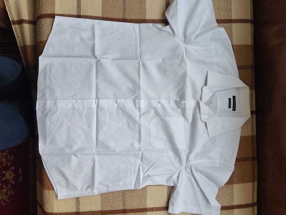 Комплект мъжки дрехи за работа XL – 6 части – 20€