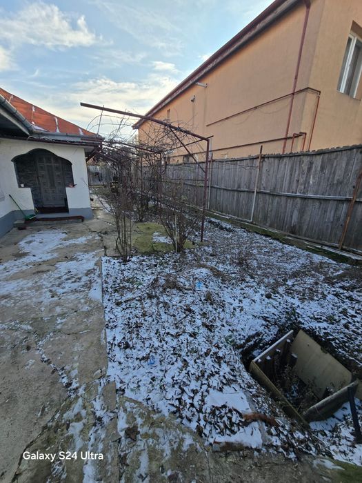 Vand casa batraneasca Voluntari