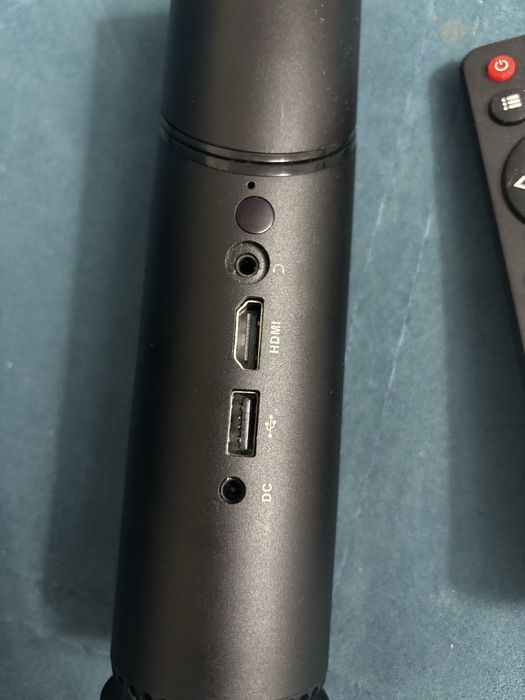 Мини-проектор LED с пультом