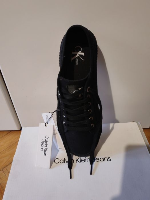 Кецове Calvin Klein