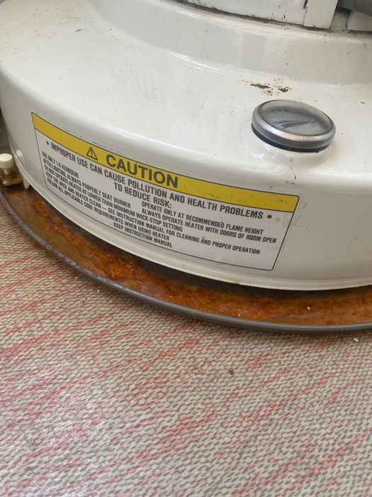 Керосинова печка, използвал съм я малко.