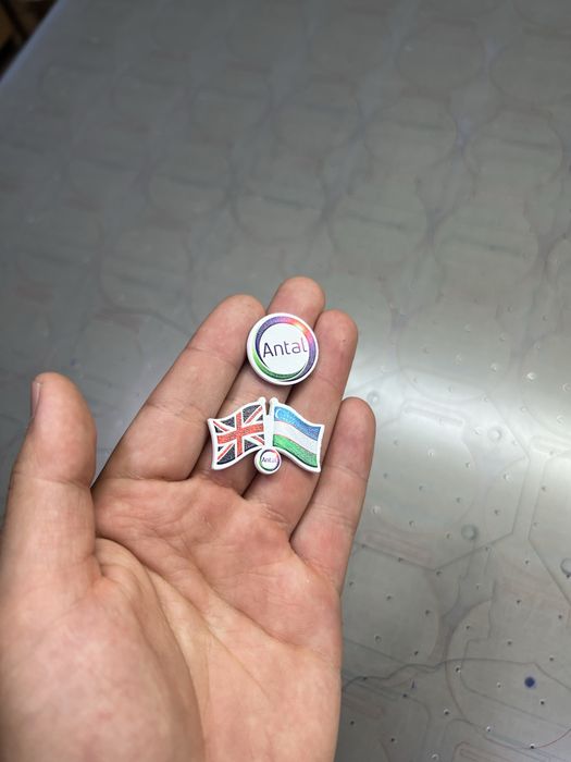 Значки брилок znachok premium kachestva lyuboy dizayn
