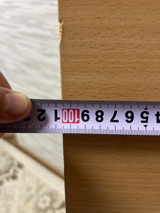 Продам стол напольный длиной 2м, ширина 2м