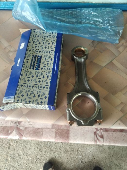 Продам головку , шатун ,крестовины