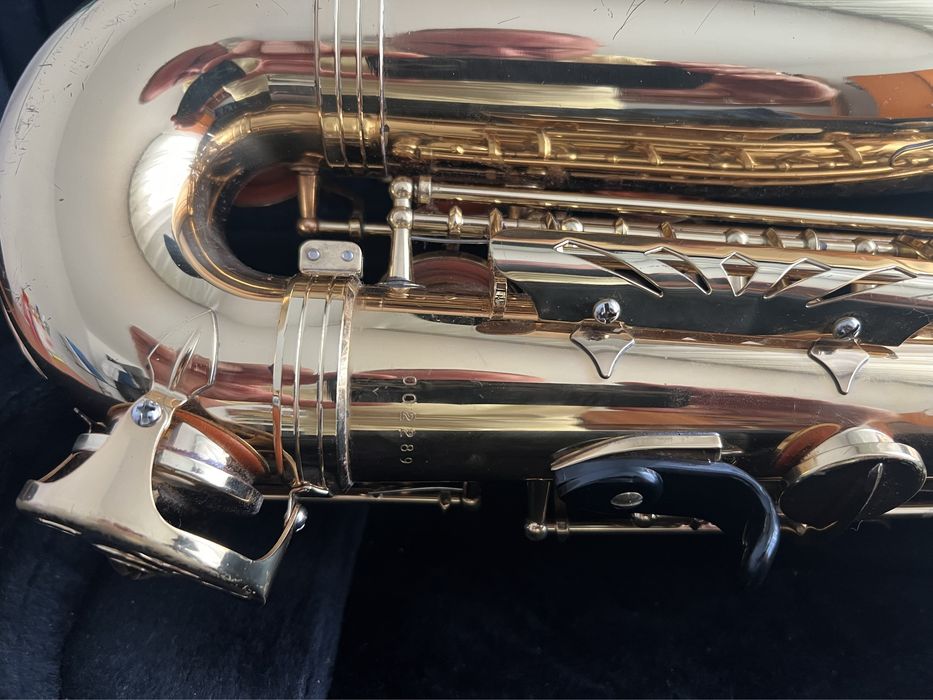 Saxofon alto JUPITER seria 500