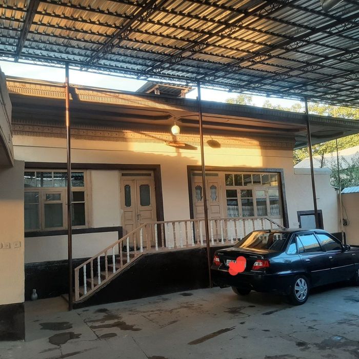 Uy sotiladi Ipadrom Erkin mahala 5.5 sotig'