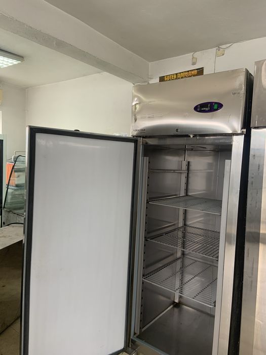 Професионален хладилен шкаф /+1 до +3 градуса/