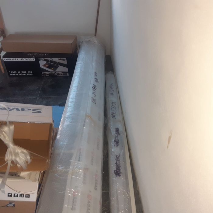 Vand usa de garaj tip rulou noua sigilata