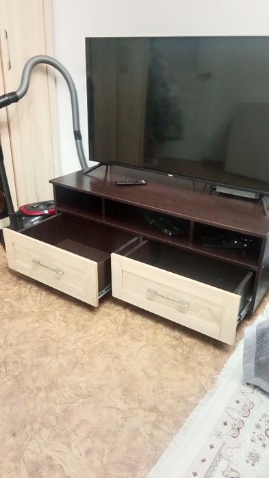 Продам шкаф для телевизора