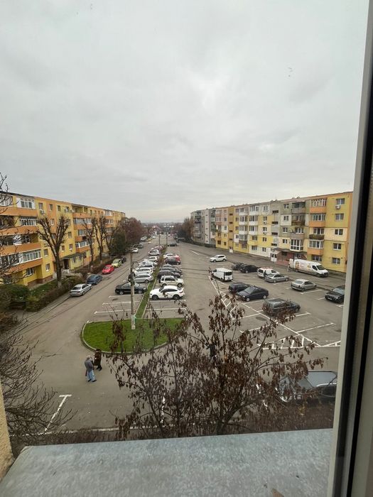 Vând apartament cu 2 camere