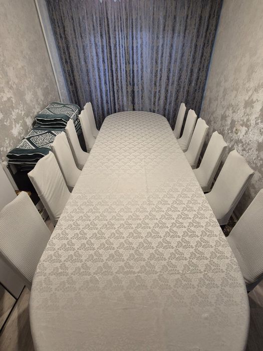 Стол для гостей 16 стульчиков