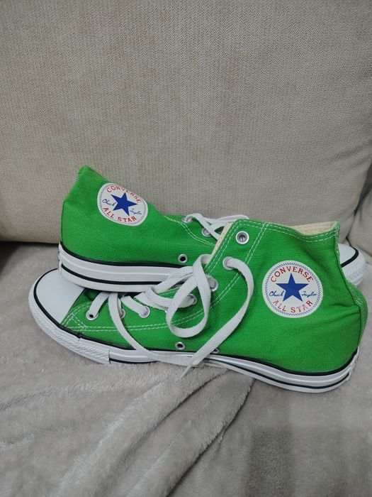 Vând Converse barbati