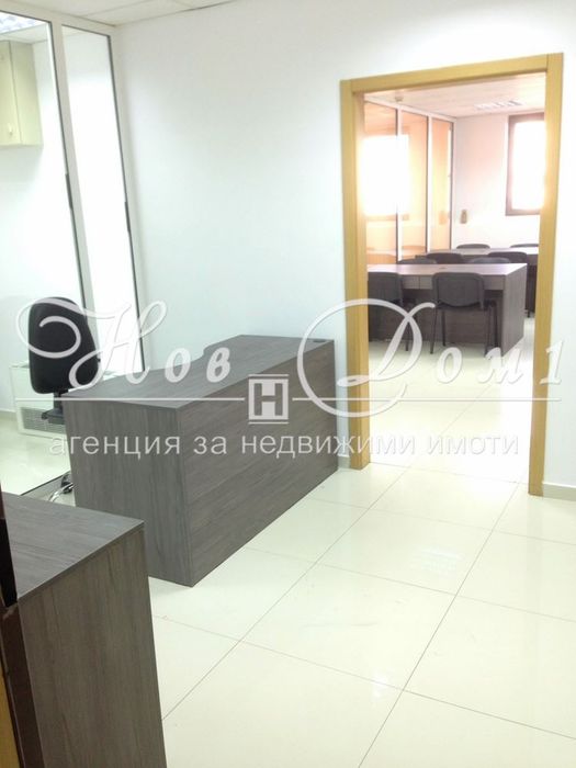 4 зали/Тераса/WC/Кухн. бокс! СЪС или БЕЗ обзавеждане - Метростанция!