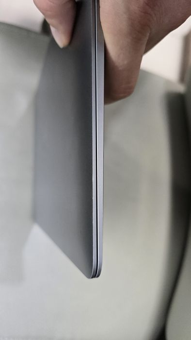 Macbook Air 13 M1 512Gb SSD, 8Gb RAM  Space Gray