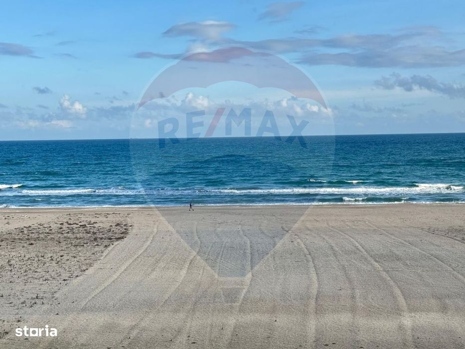 DE VANZARE Apartament cu 4 camere în Mamaia Nord — fotografia 2