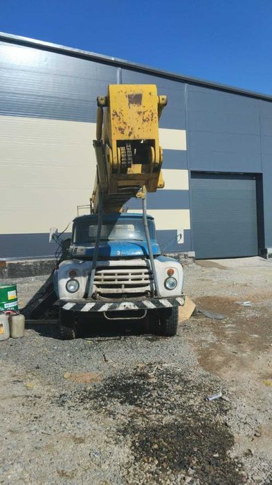 Продам  машину ЗИЛ