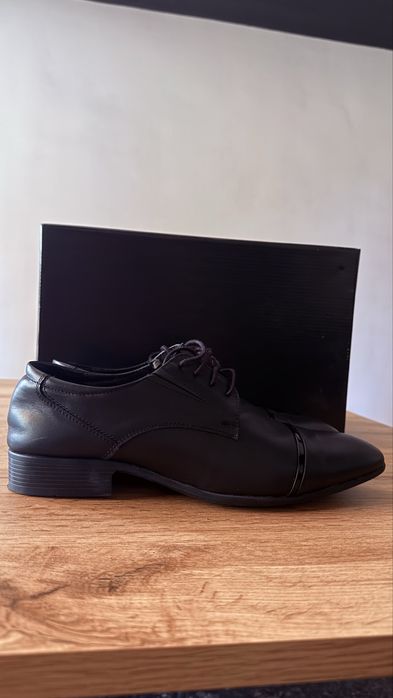 Официални обувки Giannini 40