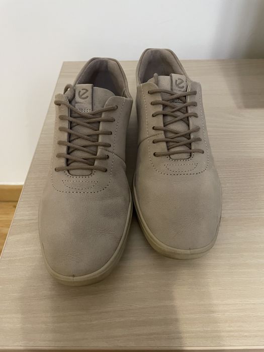 Pantofi casual ECCO model mai ingust