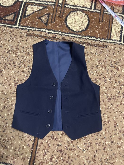 Школьный набор одежды и обувь школьнику