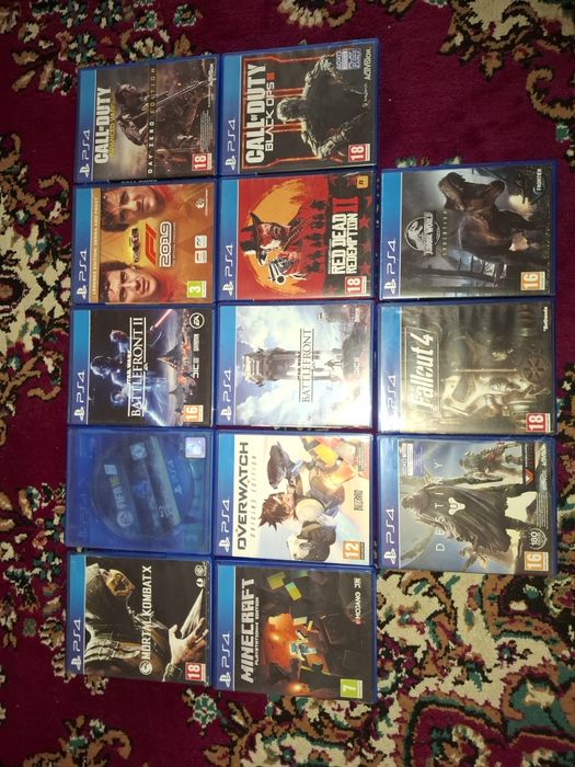 Sony Playstation 4 в отличном состаяние