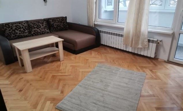 Тристаен апартамент под наем в Хаджи Димитър