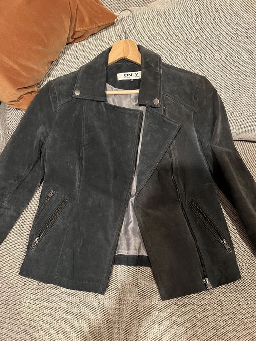 Geaca din piele gri-34