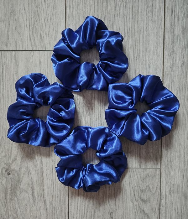 Скрънчи /ластак за коса/