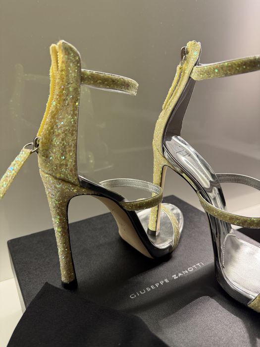 Sandale  Giuseppe Zanotti