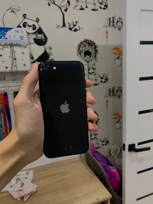 iPhone SE (2nd generation) 128GB Black, новый аккумулятор