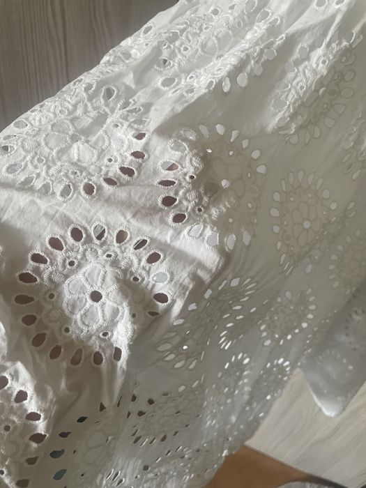 Белое платье турция 44 размер.