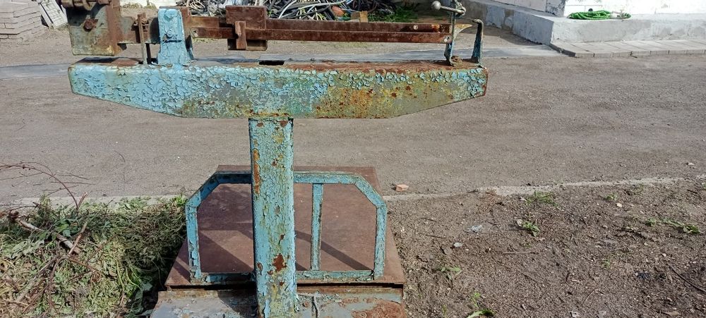 Продам веса 500 кг, торг, срочно