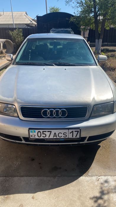 Продам машину ауди А4